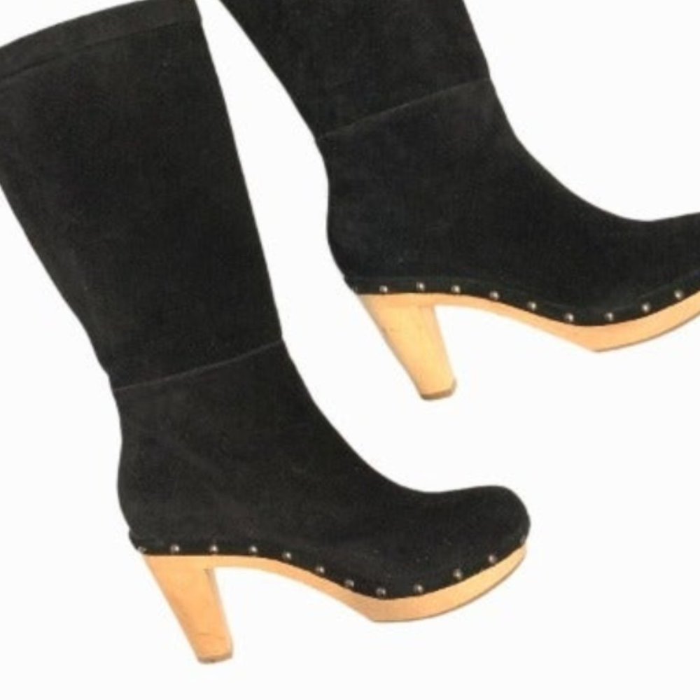 Banana Republic Chandra clog boots size 5.5